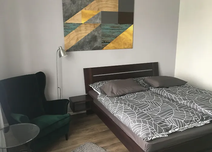 Hotel & Bistro 63
