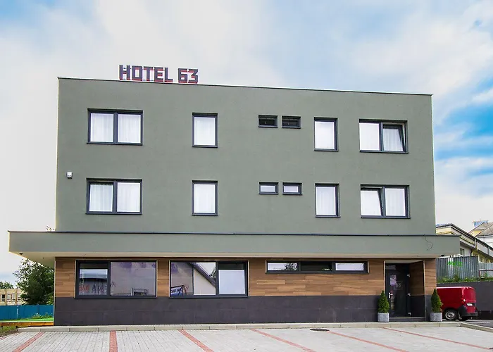 & Bistro 63 Hotel